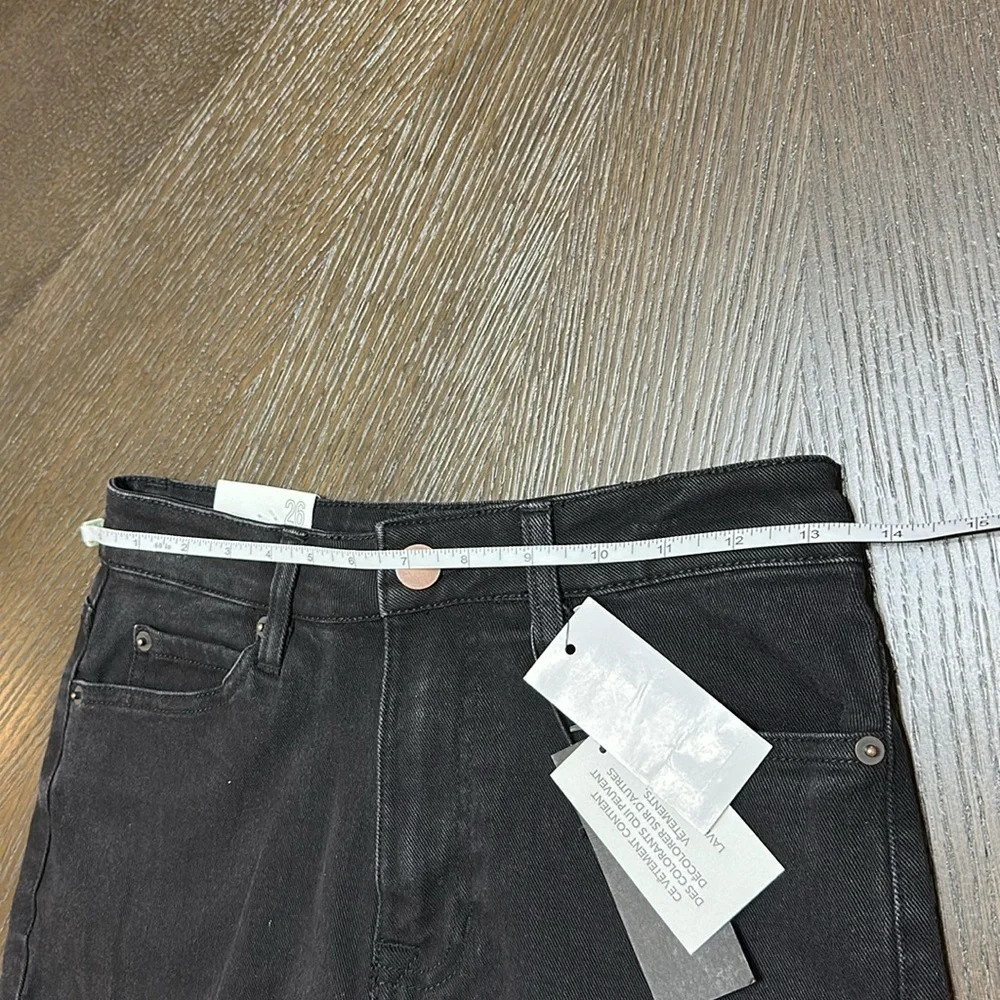 NWT Black Tape Maya High‎ Rise Relaxed Flare Black Wash Women’s Jeans, Size 26